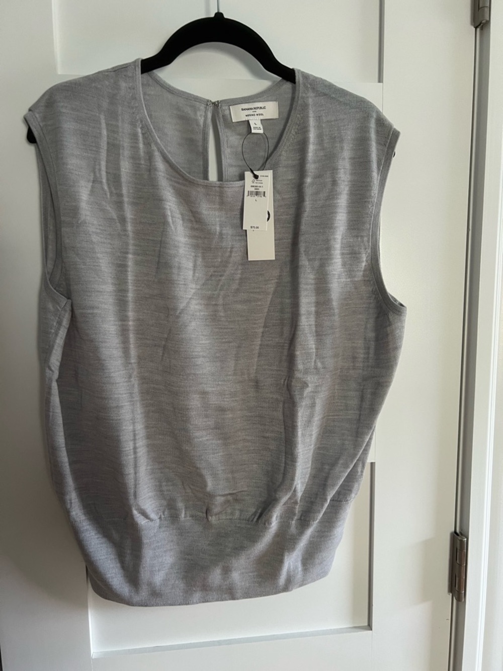 Banana Republic Gray Sleeveless Knit Shell